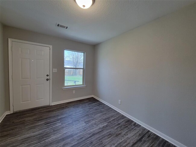 Building Photo - 617 Avenue I