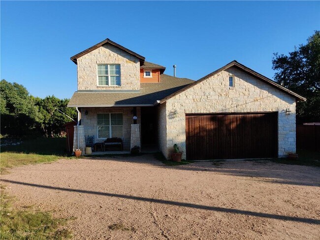 Foto del edificio - 2705 Reynolds Ct
