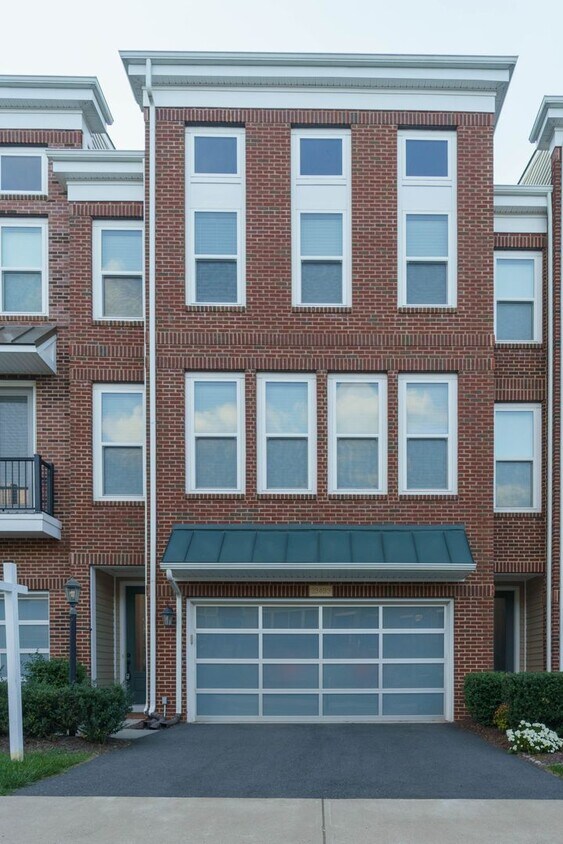 23493 Epperson Square, Ashburn, VA 20148 House Rental in Ashburn, VA