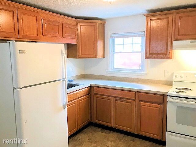 Building Photo - 1 br, 1 bath Apartment - 1 Thomas St