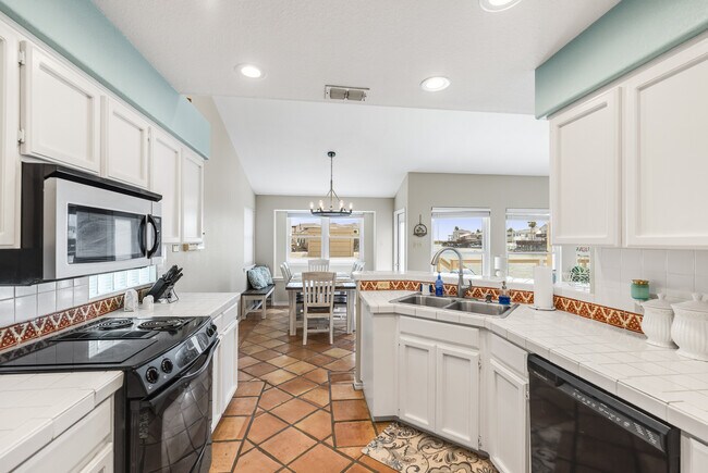 Building Photo - 13541 Catamaran Dr