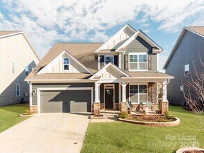 Building Photo - 1063 Thoroughbred Dr.