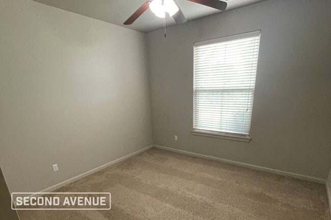 Building Photo - 1509 Kingsridge Dr