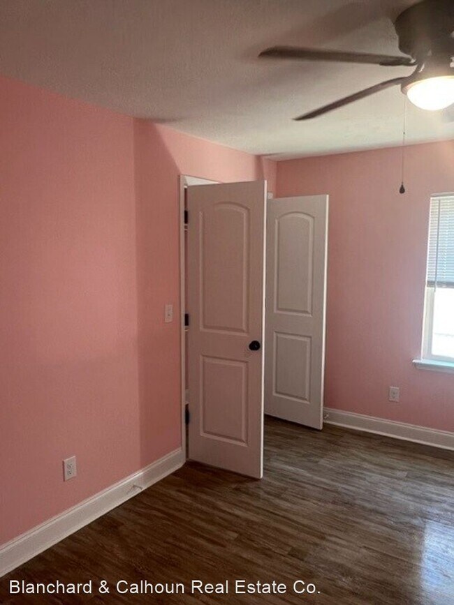 Building Photo - 2 br, 1 bath House - 106 Turnbull Street