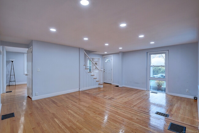 Building Photo - 204 Trout Brook Dr