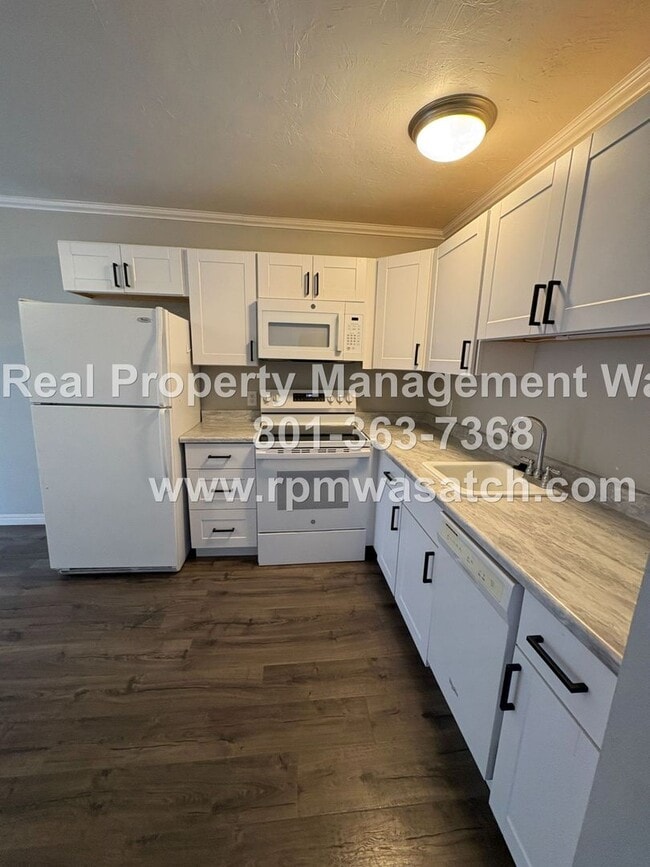Photo - Take a Look at This 2 Bedroom 1 Bathroom Home in Salt Lake City Ut!!