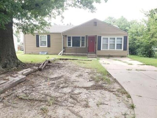 Building Photo - 2923 Evans St