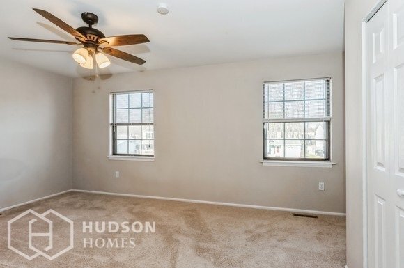 Building Photo - 13 Bristlecone Ct