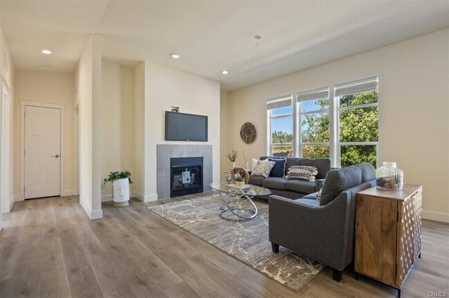 Foto del edificio - Beautiful New Home in 55+ Community in Paradise