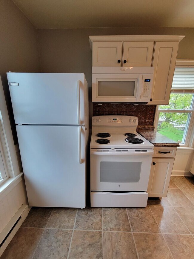 Foto del edificio - 5176-5178 Greenvillage Road