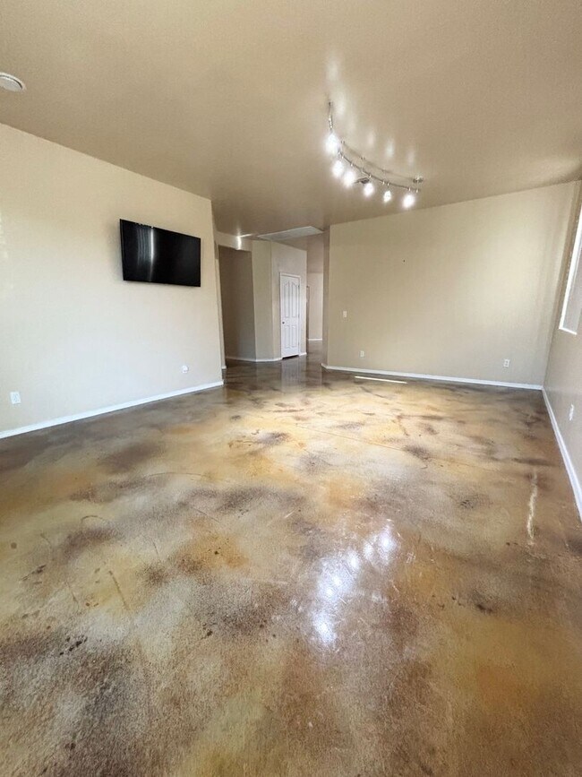 Building Photo - Single Level Gilbert Home