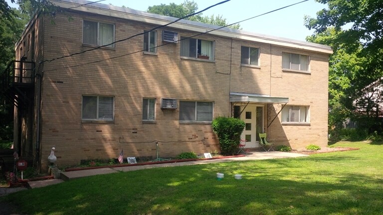 Primary Photo - Sylvia Apartments