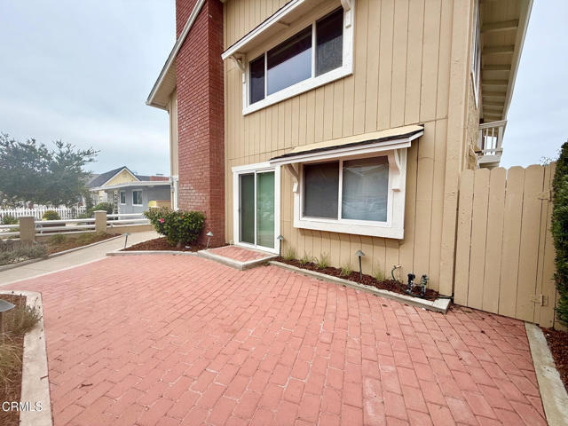 Foto del edificio - 5241 Beachcomber St