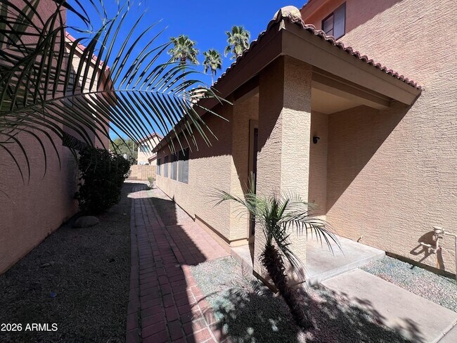 Foto del edificio - 4568 W Ivanhoe St