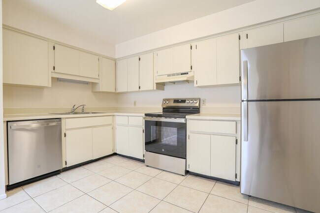 Foto del edificio - 2479 Fielding Ct