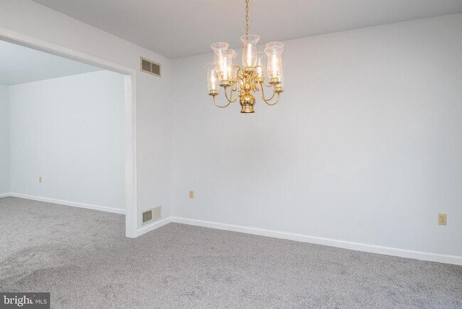 Foto del edificio - 1957 Lincoln Ave