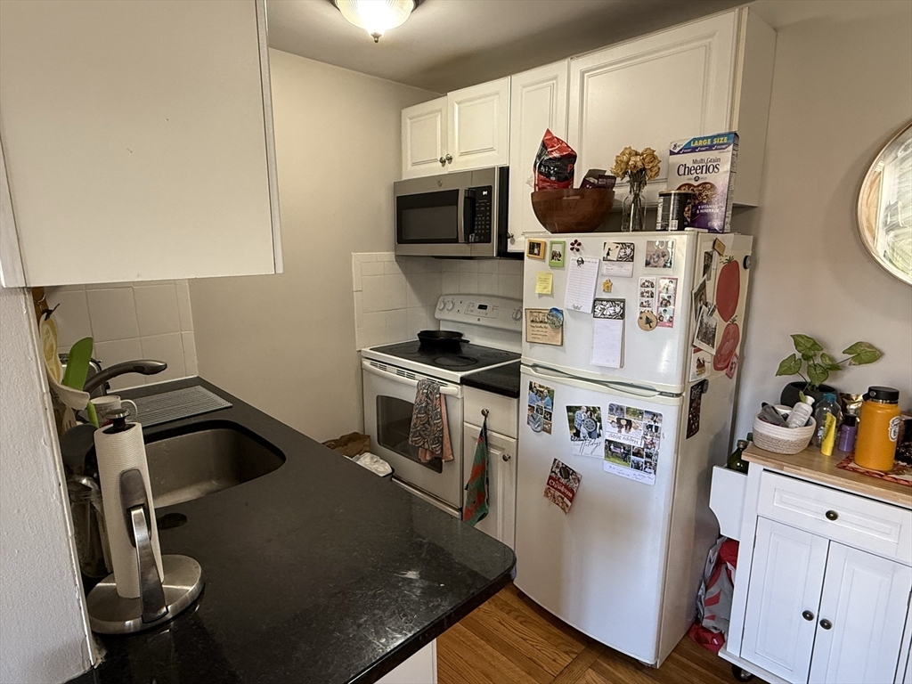 Foto principal - 97 West Cedar St