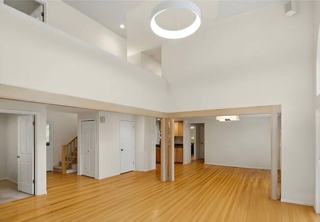 Building Photo - 4017 251st Way NE