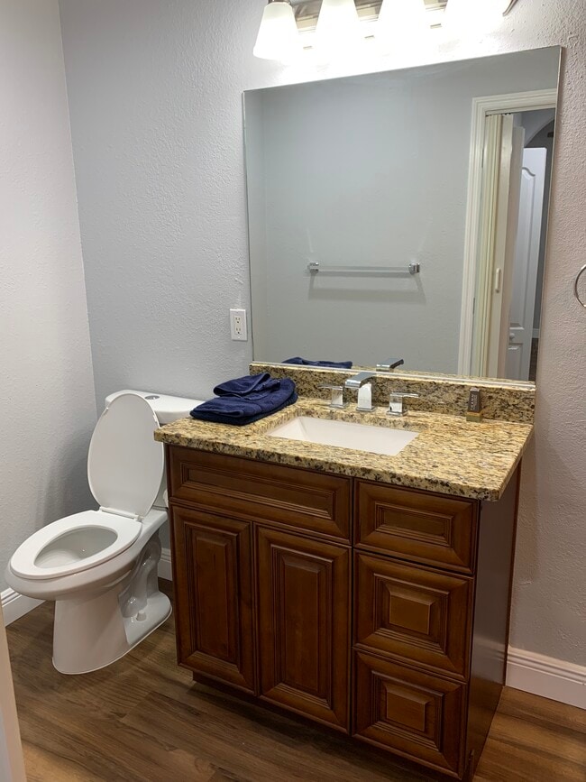 Foto del edificio - 2505 W Aileen St