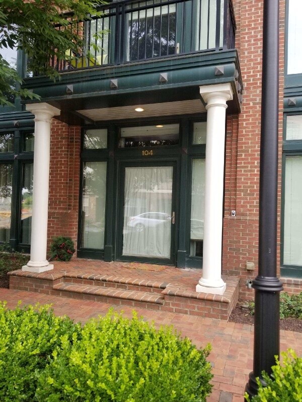 Foto del edificio - 4940 Old Main St