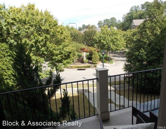 Foto del edificio - 2 br, 3.5 bath House - 104 Penley Circle