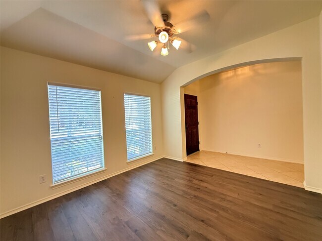 Building Photo - 20622 Tulip Blossom Ct