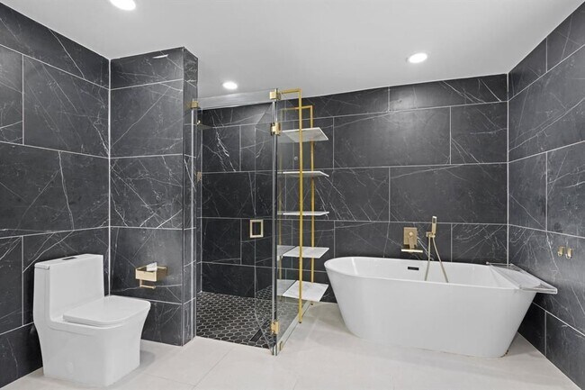 Foto del edificio - 1833 NW 104th Ave