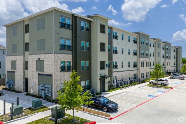 Alternar - Knoll Street Crossing - 55+ Living