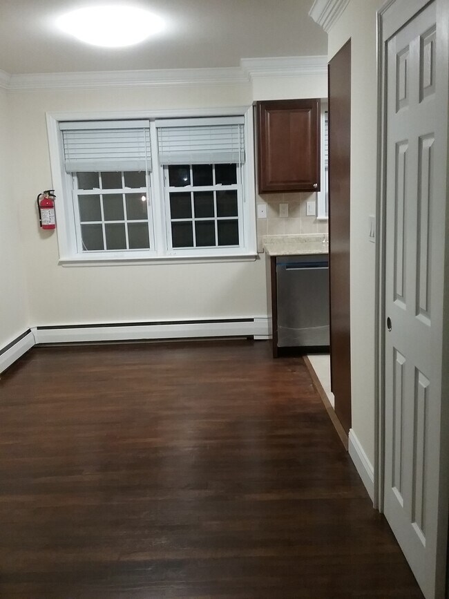 Dinning Room - 163 Ridge Rd