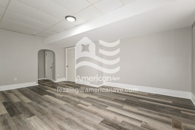 Foto del edificio - 1009 Woods Run Ave