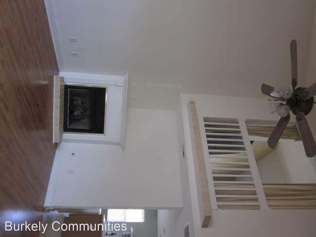 Building Photo - 2 br, 2.5 bath House - 1 Sidney Marie Court