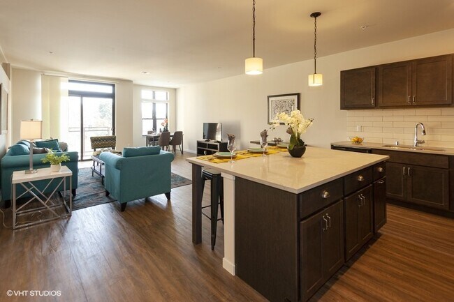 Foto del edificio - Harmonee Square Apartments