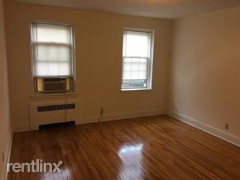 Foto del edificio - 1 br, 1 bath  - 24 Concord Ave