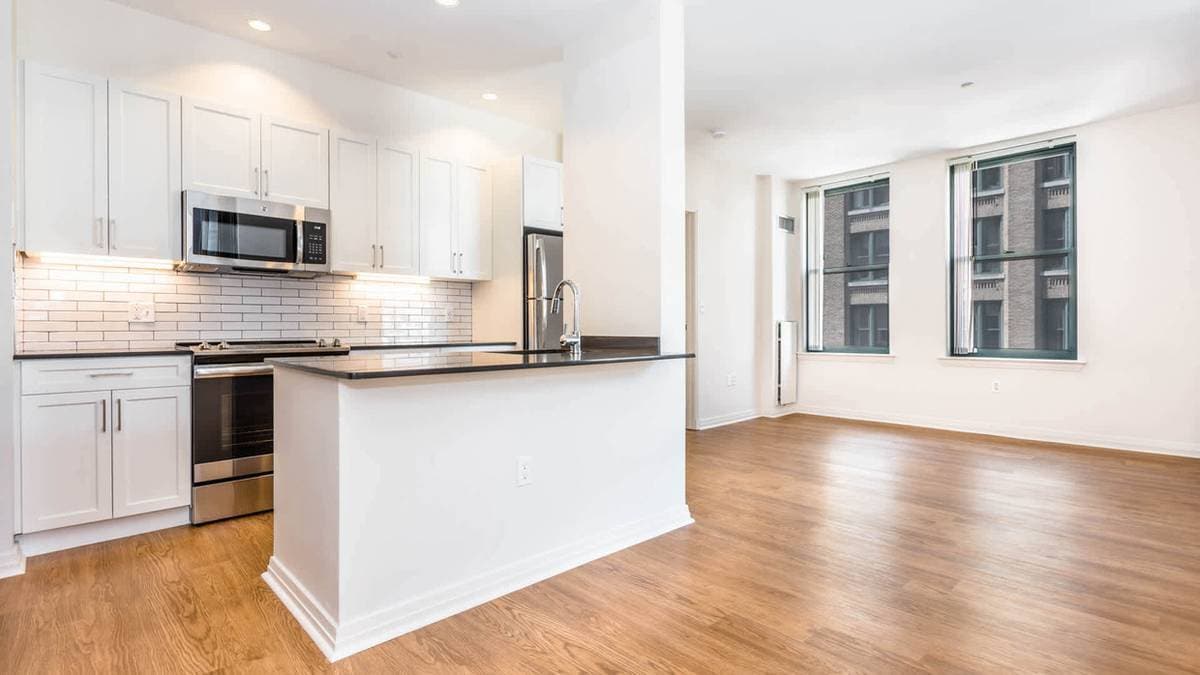 *Pictures are representative samples of the advertised unit. In some cases, the actual units you tou - 26 Battery St