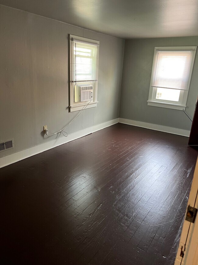 140 E 1st St Unit 140, Bloomsburg, PA 17815 Apartments in Bloomsburg