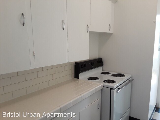 Foto del edificio - 735 NE Schuyler St