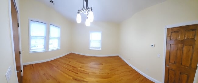 Livingroom - 29 Bridges St