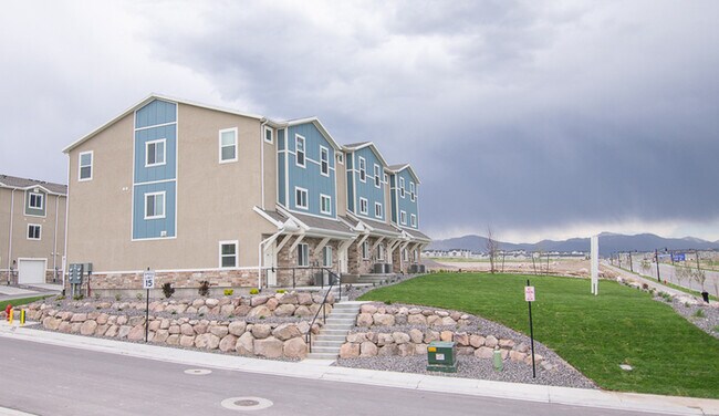 Building Photo - 14797 Agate Ct