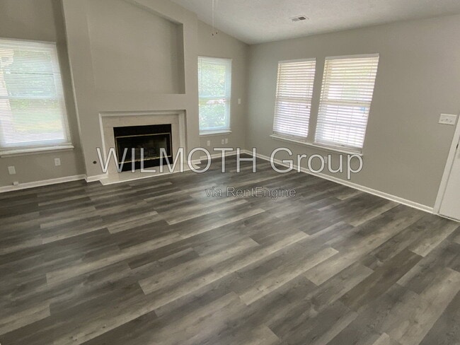 Building Photo - 8457 Traders Ct