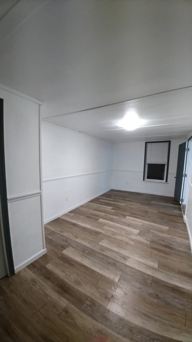 Building Photo - 8 Spofford St