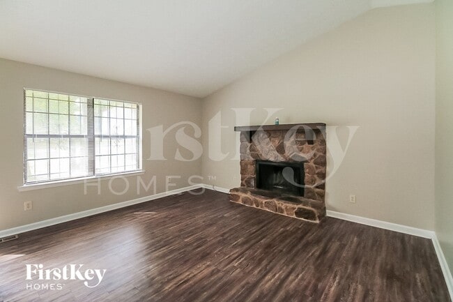 Building Photo - 7210 Buck Creek Dr