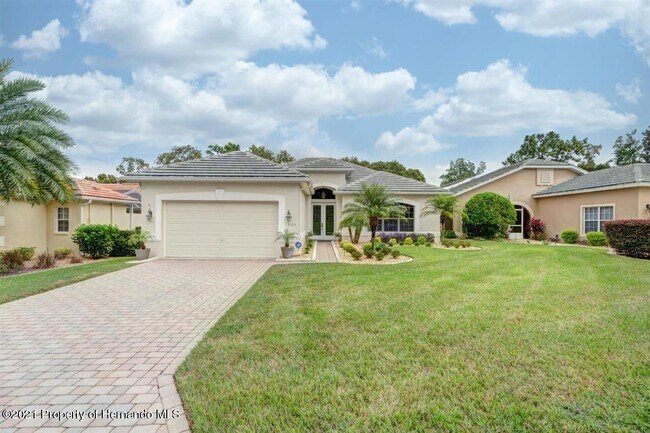 Building Photo - 9125 Penelope Dr