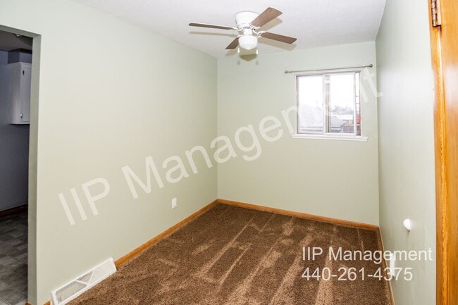 Foto del edificio - 14152 Berwyn Ave