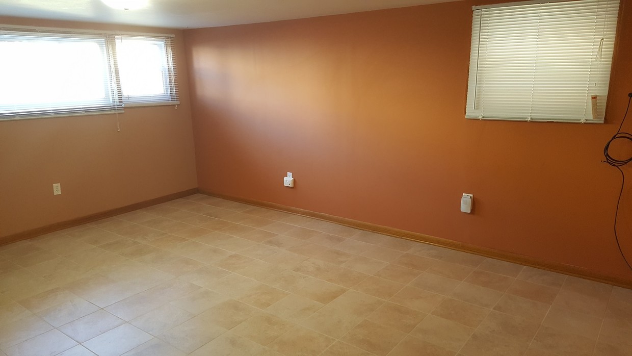 Living Room - 6313 W Montrose Ave