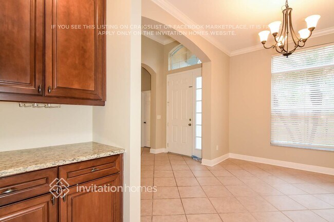 Building Photo - 3241 Grassglen Pl