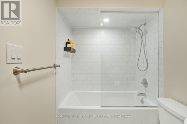 Photo du bâtiment - 97 Matawin Ln