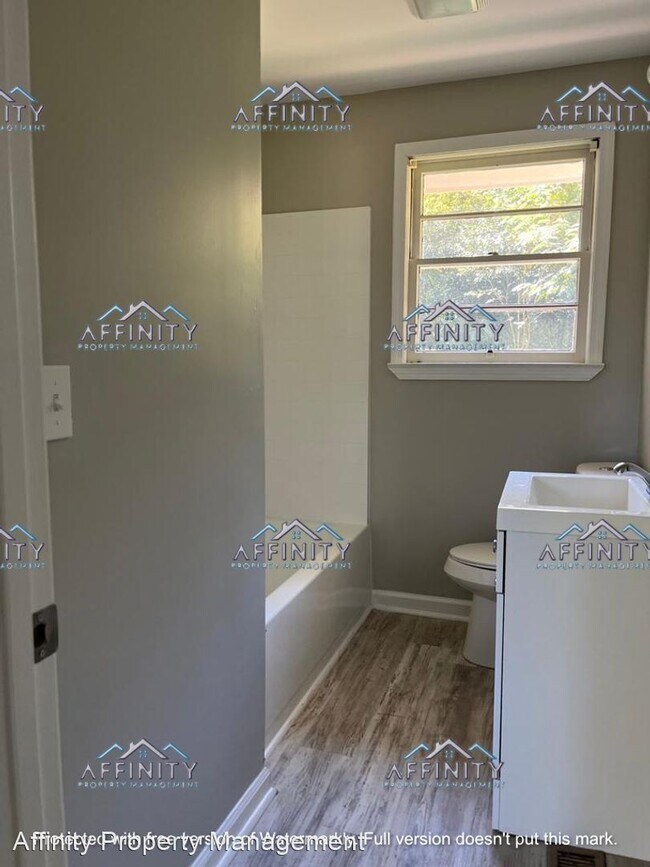 Foto del edificio - 3 br, 1 bath House - 1154 Beddingfield Drive