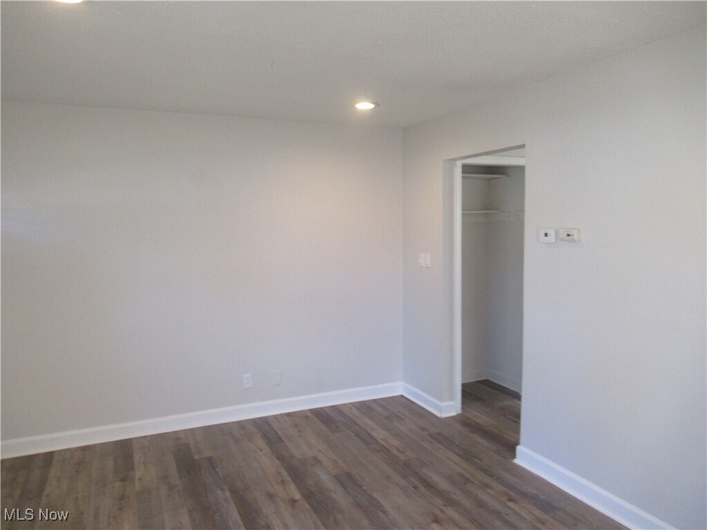 12009 Summerland Ave Cleveland, OH 44111 – photo 5