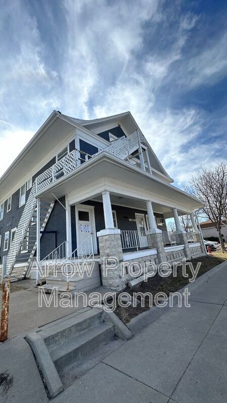 Foto principal - 2601 Vine St
