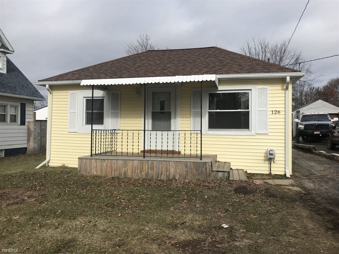 Primary Photo - 2 br, 1 bath House - 126 W Monroe St